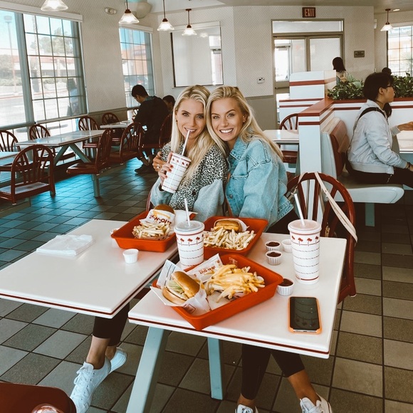 Meet your Posher, Haley - Picture 6 of 8